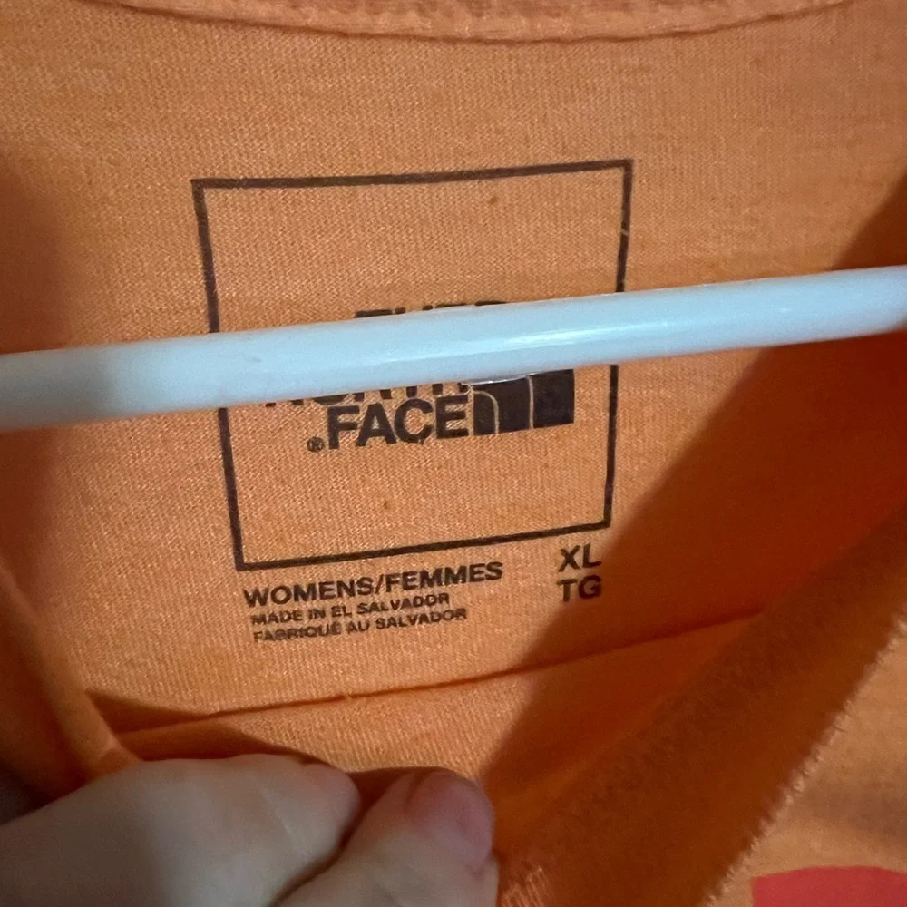 THE NORTH FACE‎ Classic Casual Logo Graphic T Shirt Orange Women's Size XL GUC - Picture 3 of 4